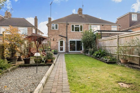 View Full Details for Mayfield Drive, Caversham, Reading