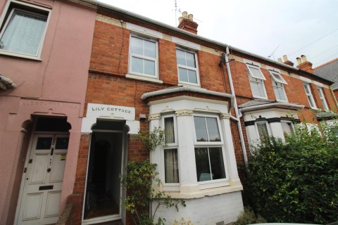 View Full Details for Gosbrook Road, Caversham, Reading