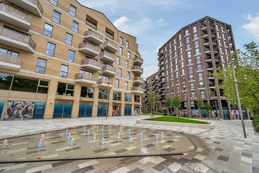 Images for Huntley Wharf, 20 Carraway, Reading