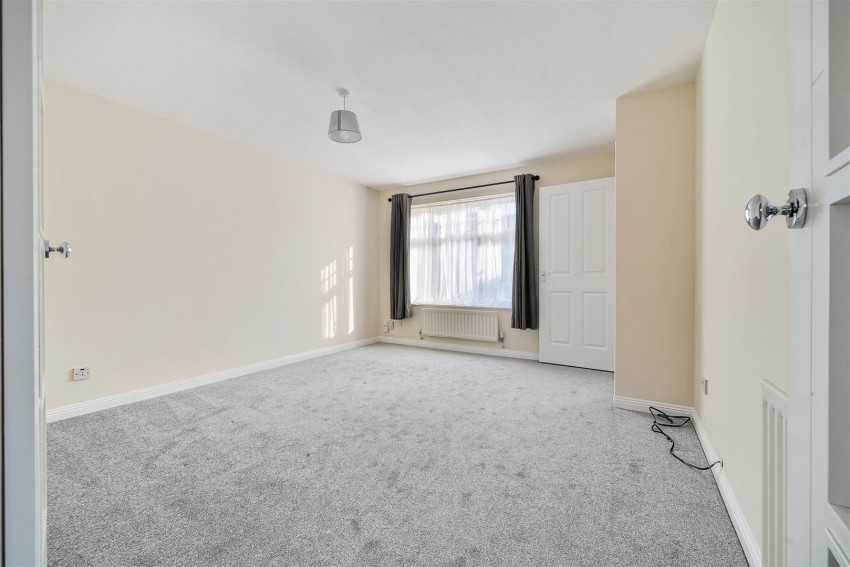 Images for Clonmel Close, Reading, Berkshire