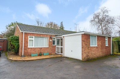 Seller, The Crest, Langford Close, Emmer Green, Reading